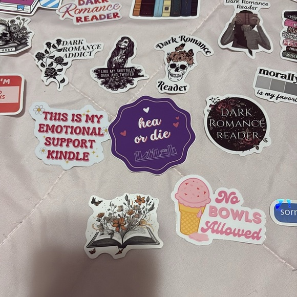 Bundle of 50 stickers - Picture 5 of 7